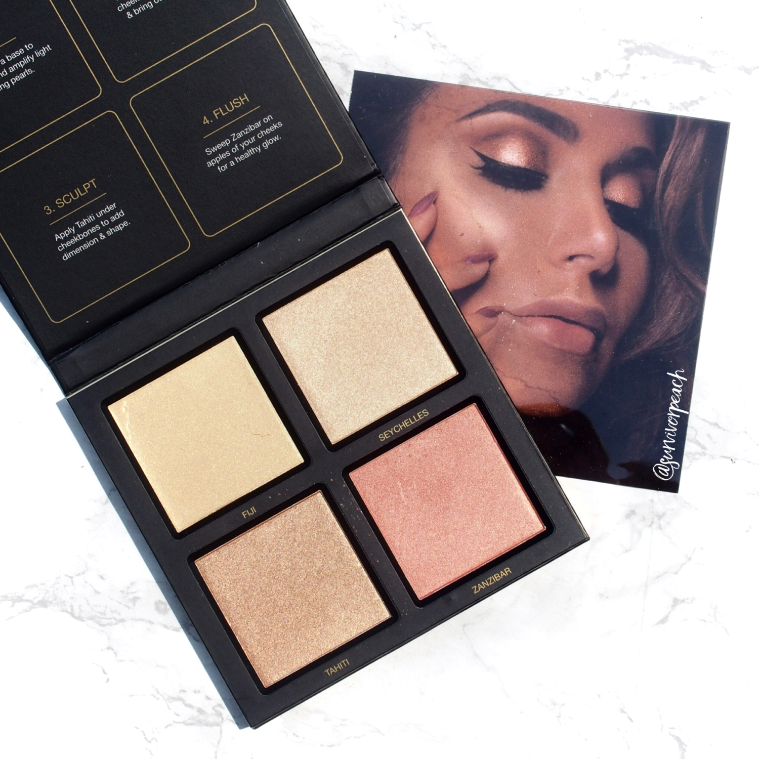 Huda Golden Sands 3D Highlighter Palette swatches