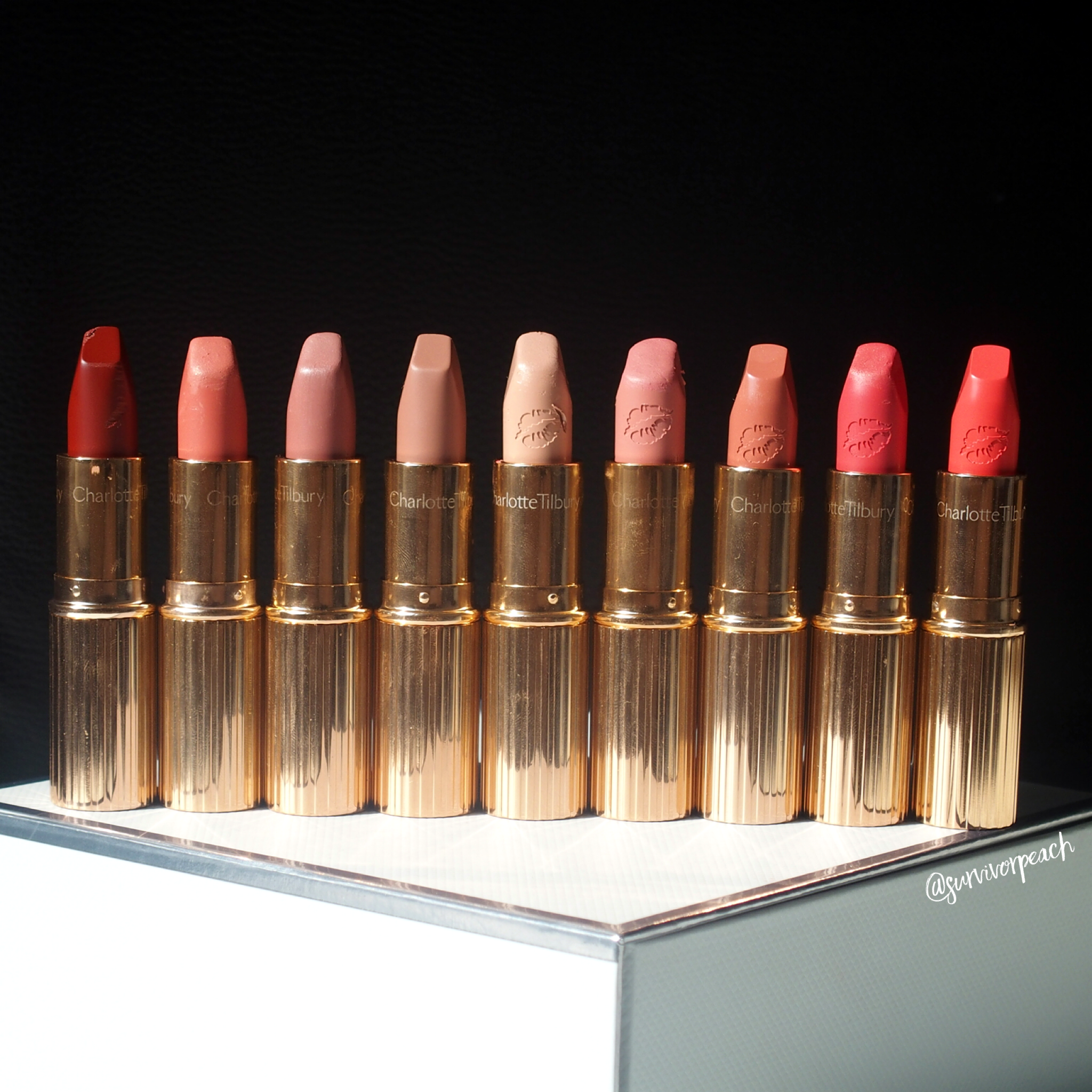 charlotte tilbury hot lips lipstick