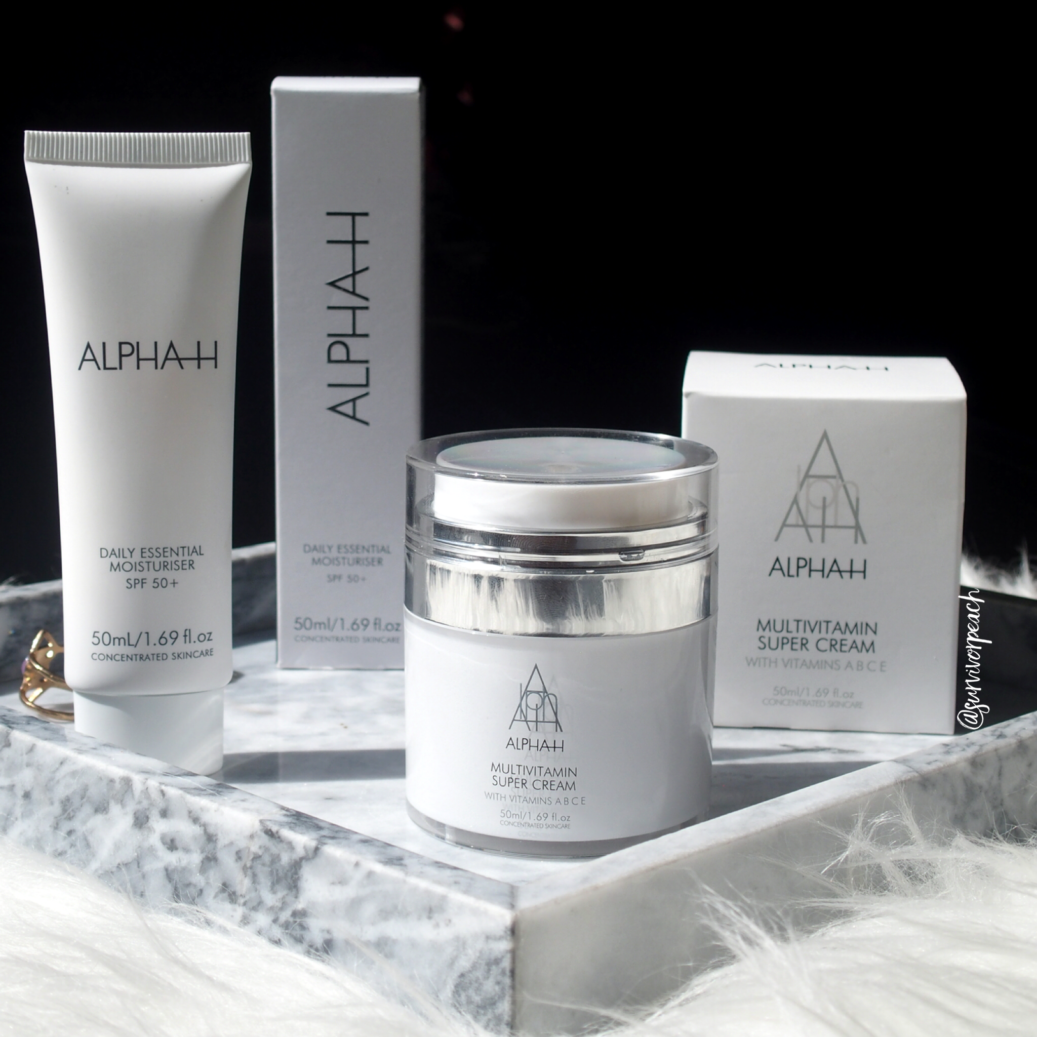 alpha h multivitamin super cream