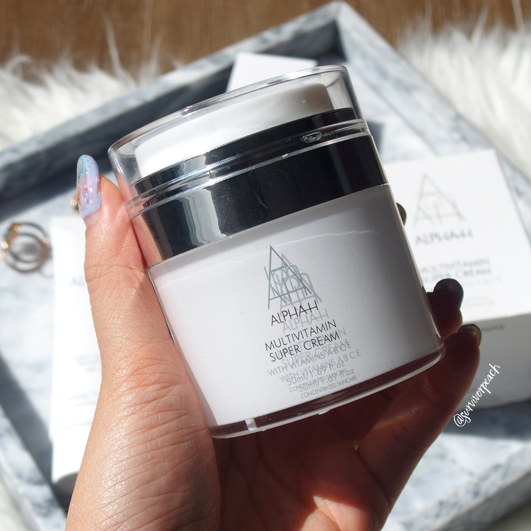 alpha h multivitamin super cream