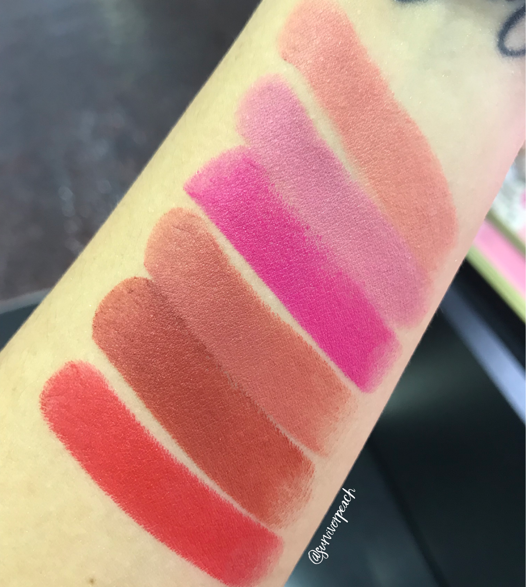 too faced peach kiss lipstick