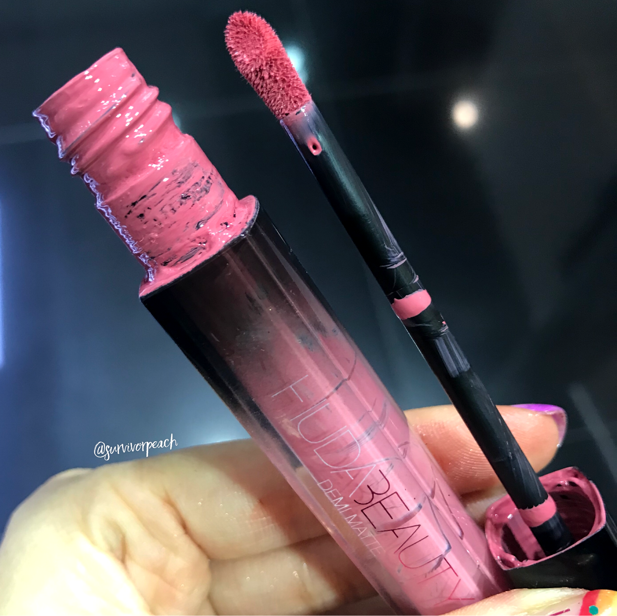 huda beauty feminist