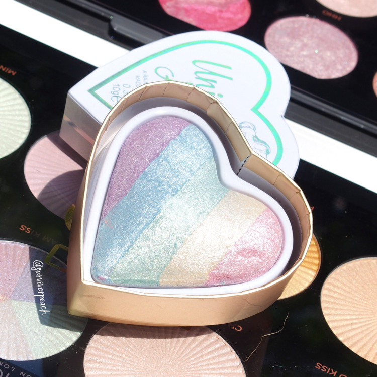 Highlighter Haul: I heart revolution Unicorn Hearts Highlighter 