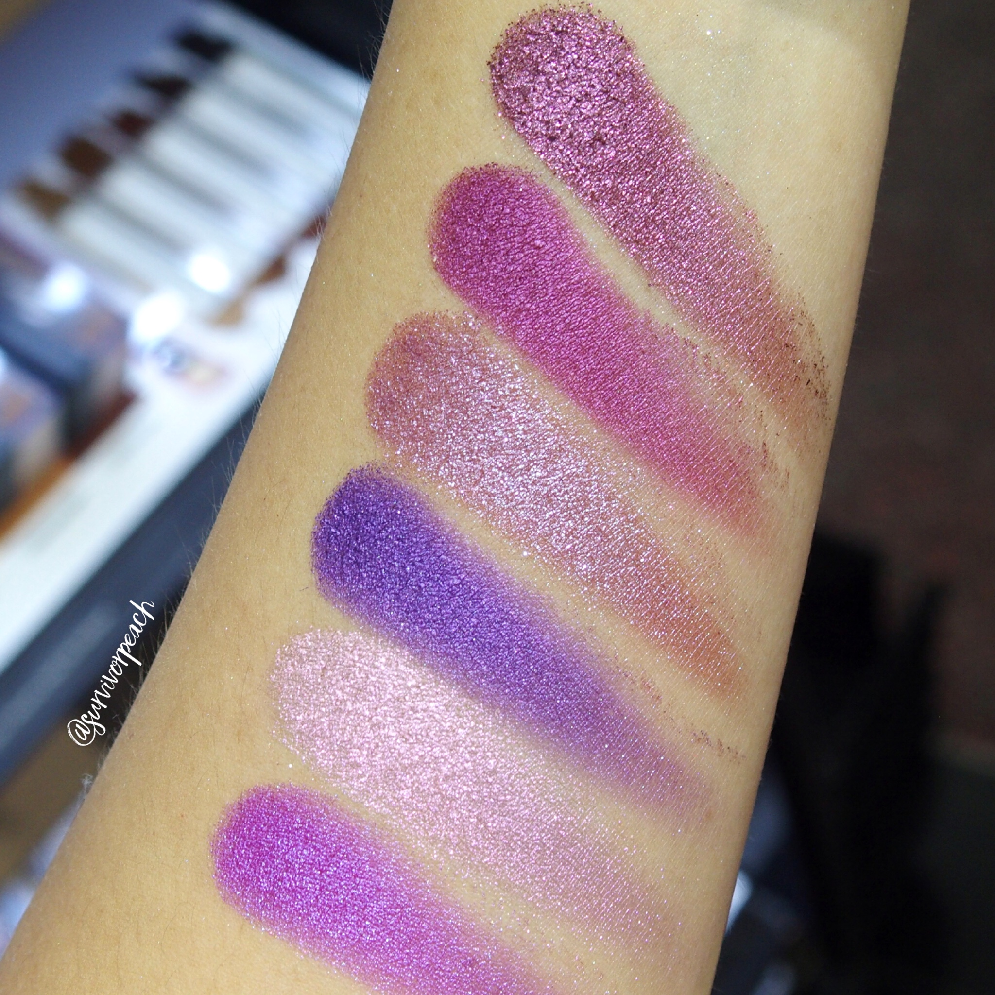 Huda Beauty Obsessions Palette - Amethyst Obsessions swatches