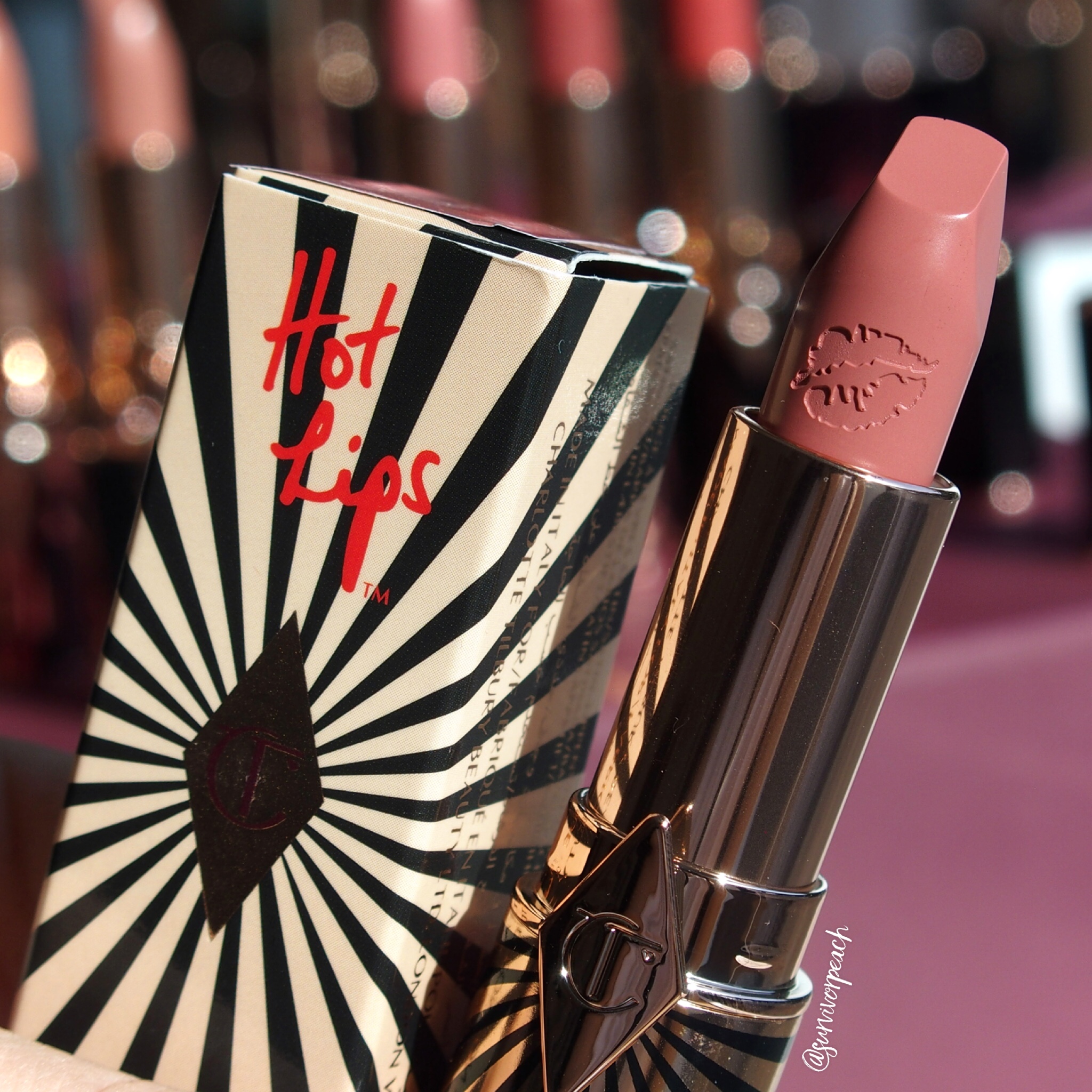 Charlotte Tilbury Hot Lips 2 Refillable - In Love With Olivia