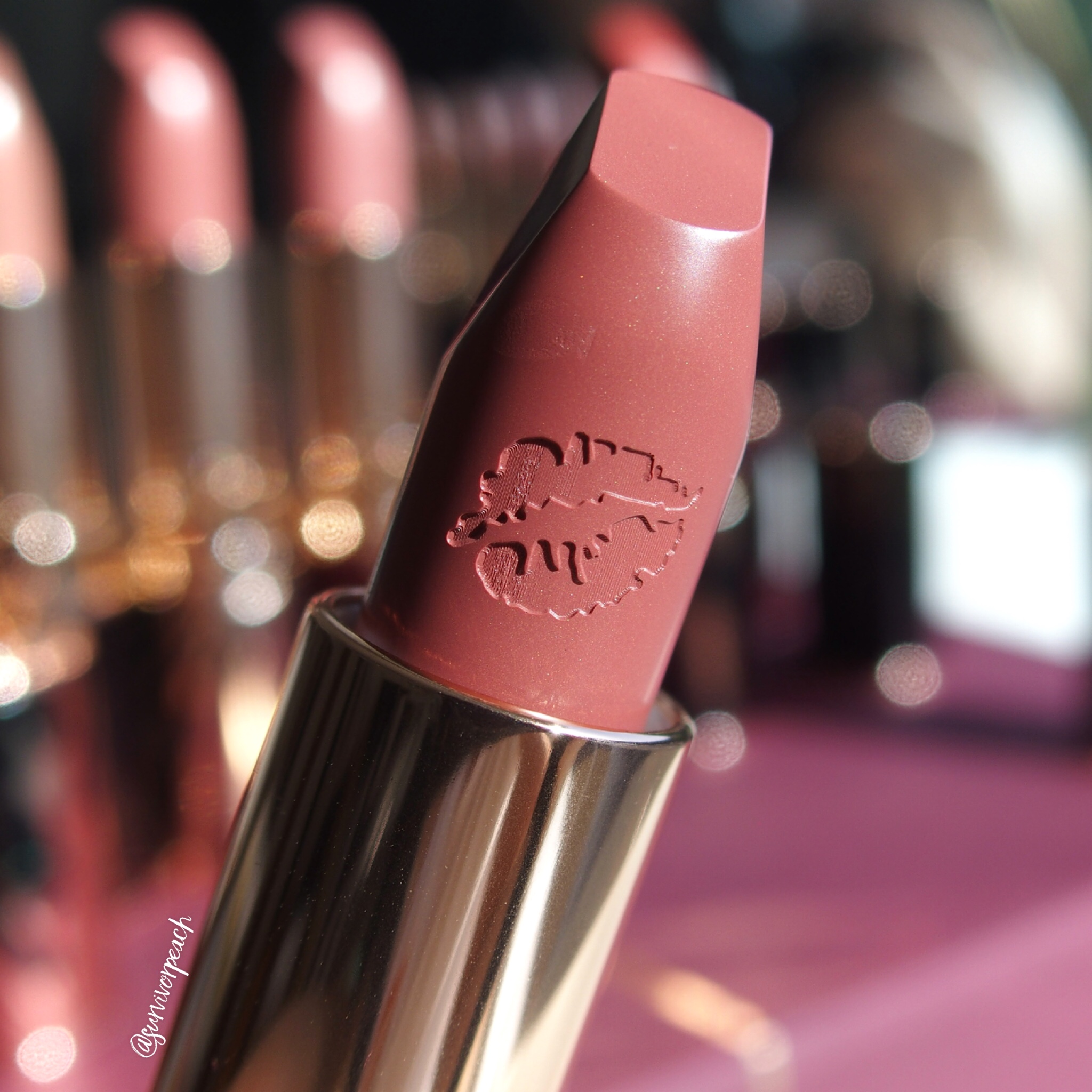Charlotte Tilbury Hot Lips 2 Refillable - Glowing Jen