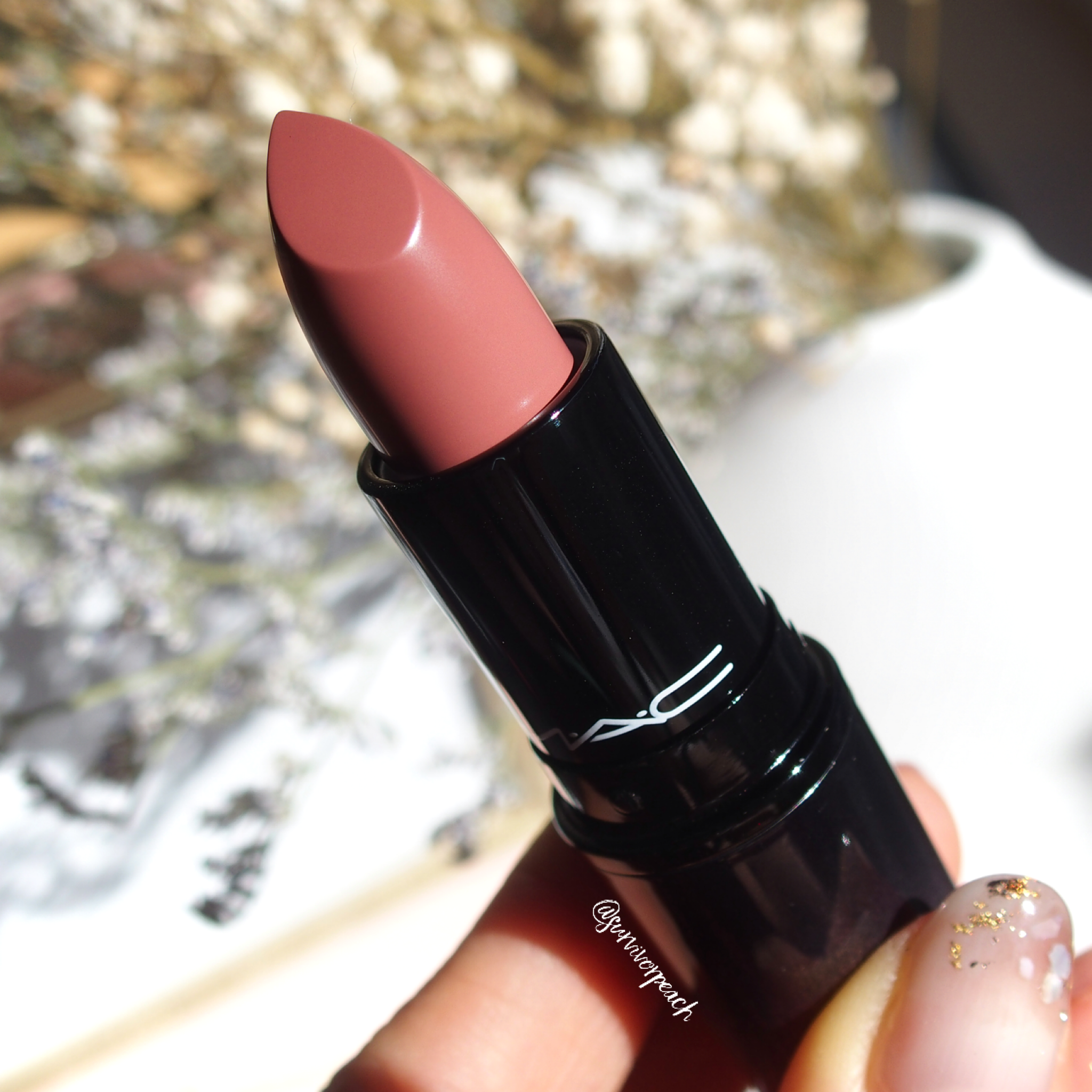 Mac love me lipstick — Survivorpeach
