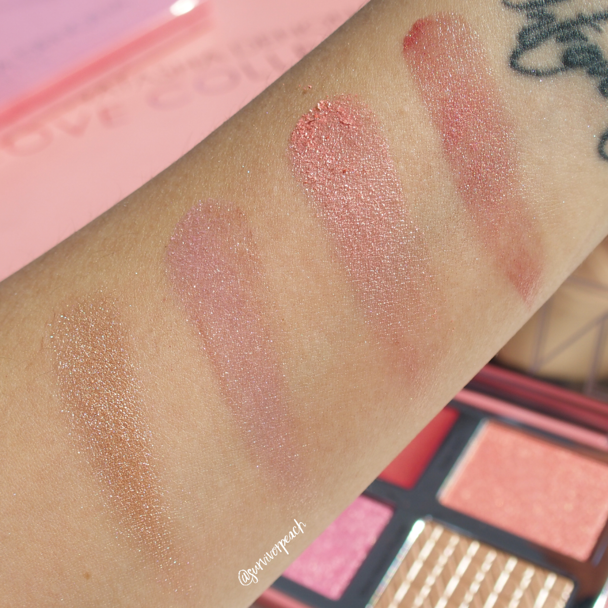 Natasha Denona Love Glow Cheek palette swatches