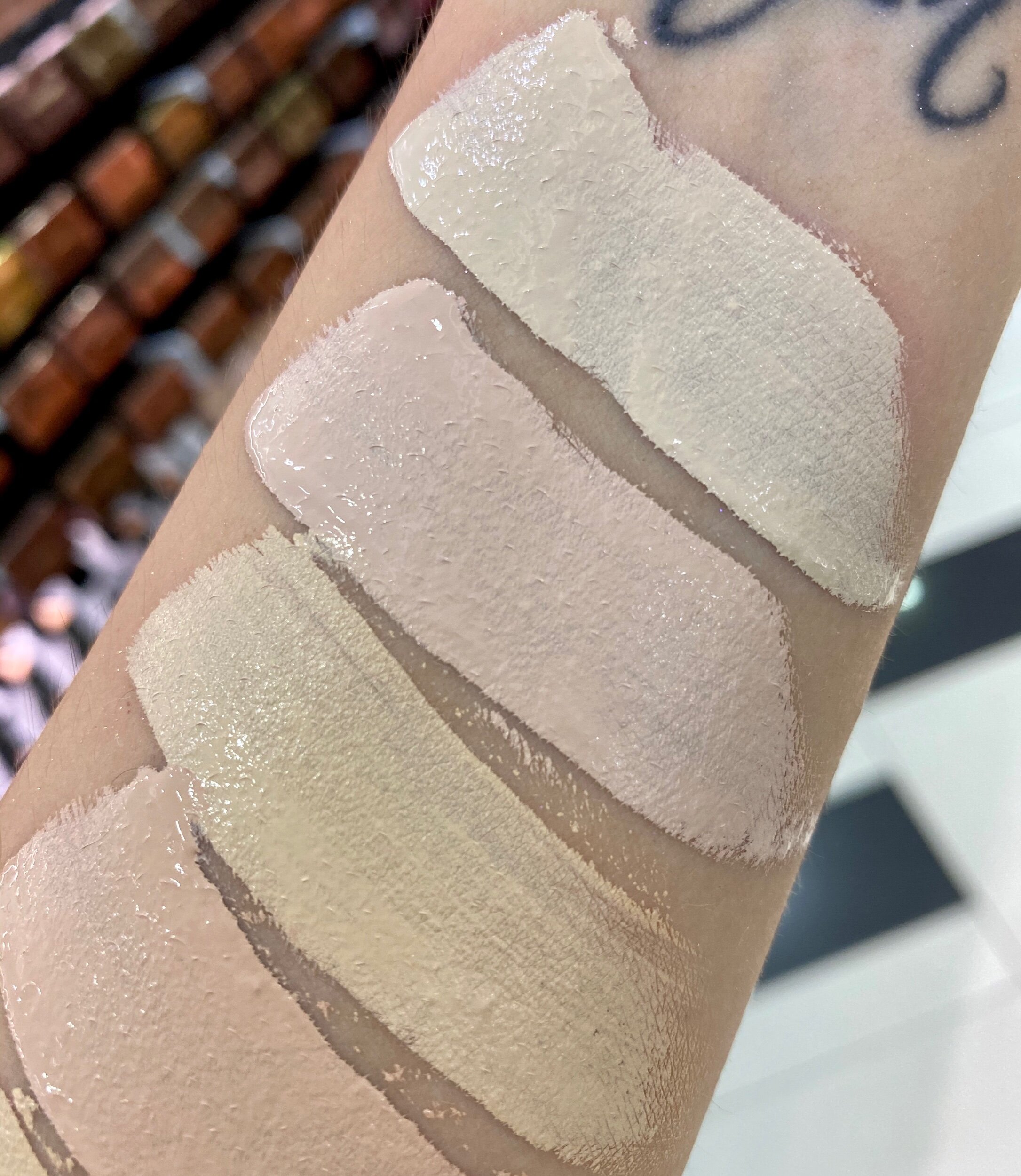 Hourglass VANISH™ AIRBRUSH CONCEALER Swatches — Survivorpeach