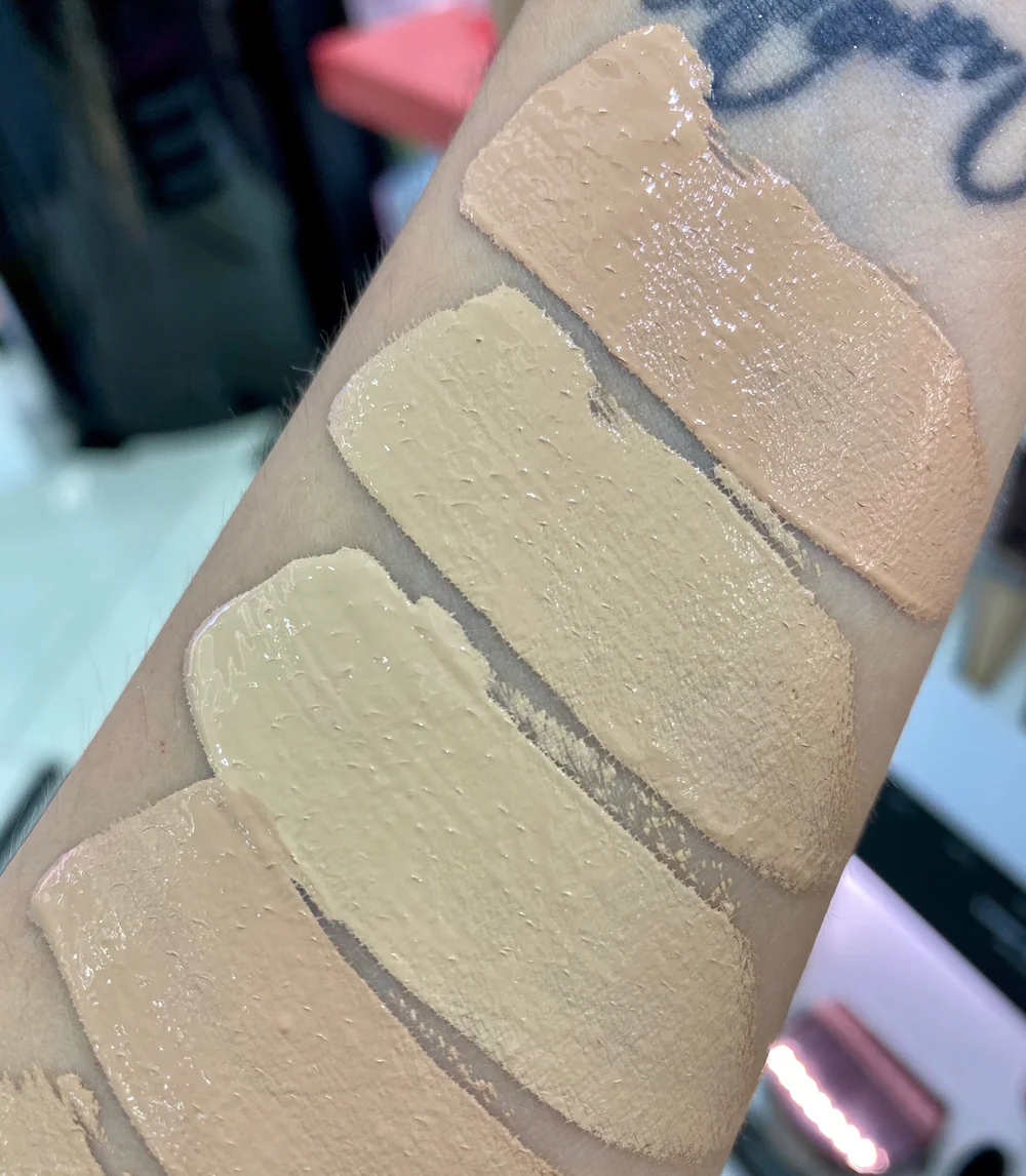 Hourglass VANISH™ AIRBRUSH CONCEALER Swatches — Survivorpeach