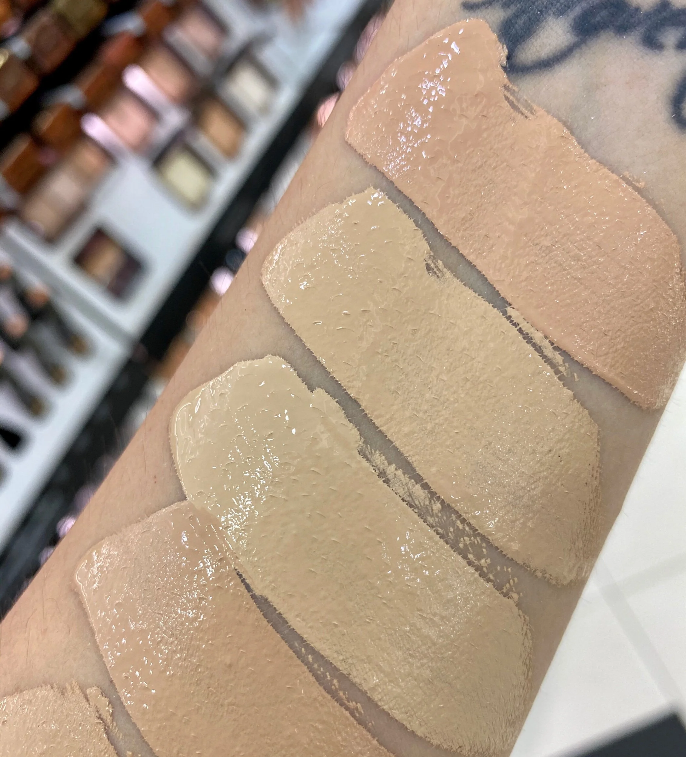 Hourglass VANISH™ AIRBRUSH CONCEALER Swatches — Survivorpeach