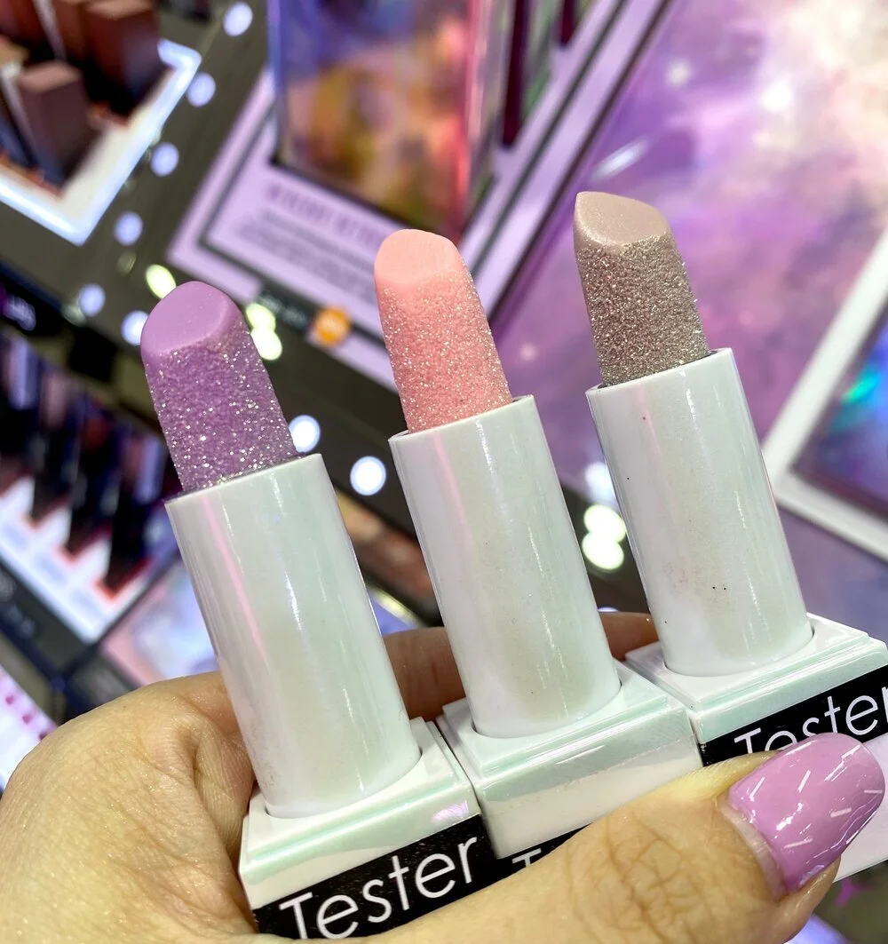 huda beauty lipstick glitter