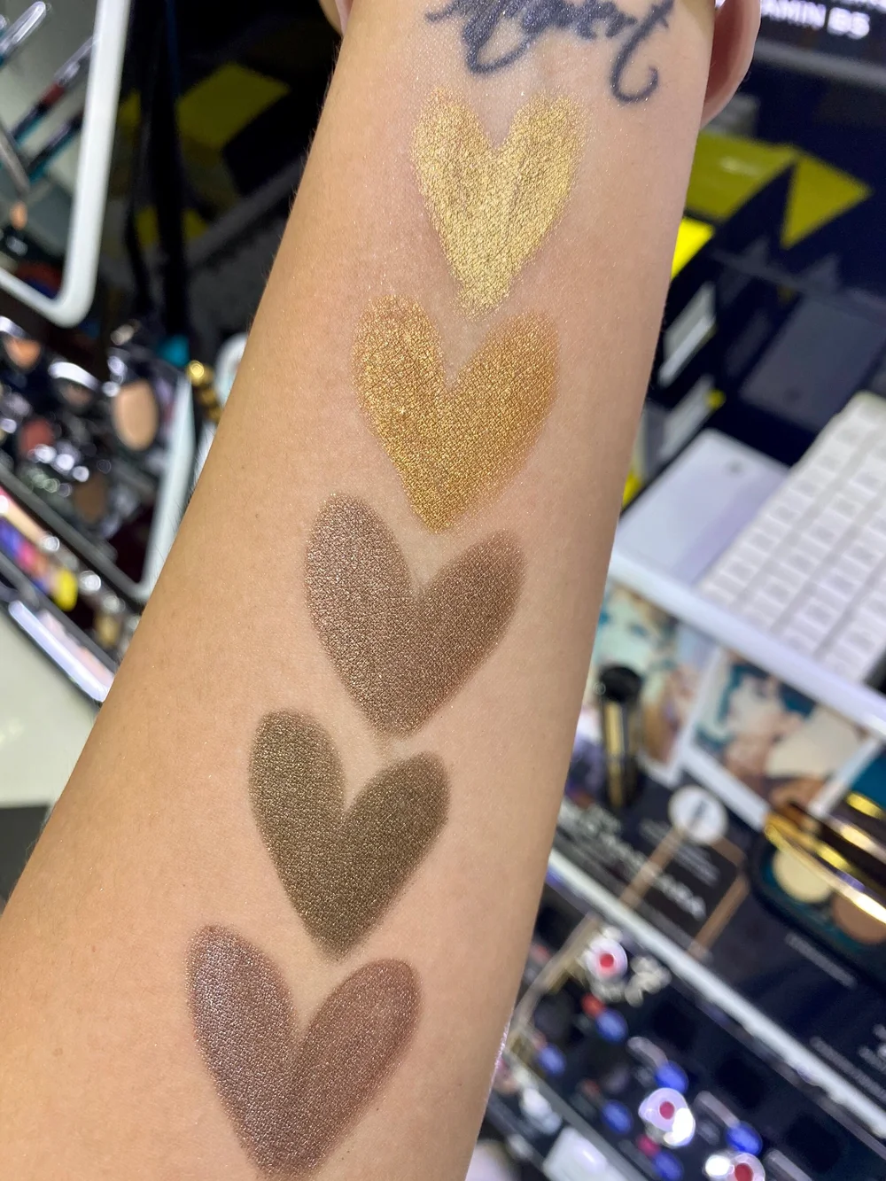 Marc Jacobs Beauty Eye Conic Limited Gold Edition Multi Finish Eye Palette Highliner Limited Gold Edition Gel Eye Crayon Swatches Survivorpeach Marc Jacobs Beauty Eye Conic Limited Gold Edition Multi Finish Eye Palette Highliner Limited Gold Edition Gel Eye Crayon Swatches Survivorpeach