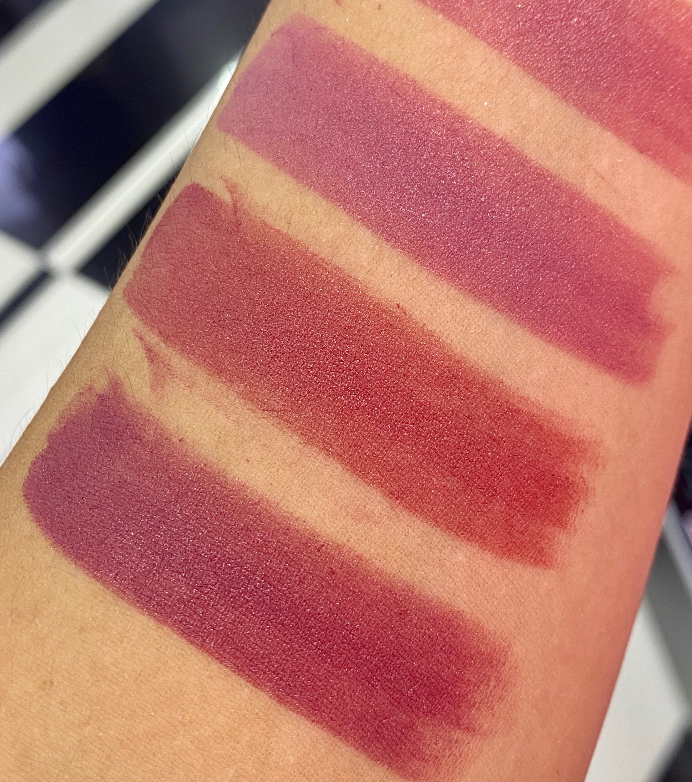 Make Up For Ever Chic Brick (112) Rouge Artist Lipstick (2020) Review &  Swatches