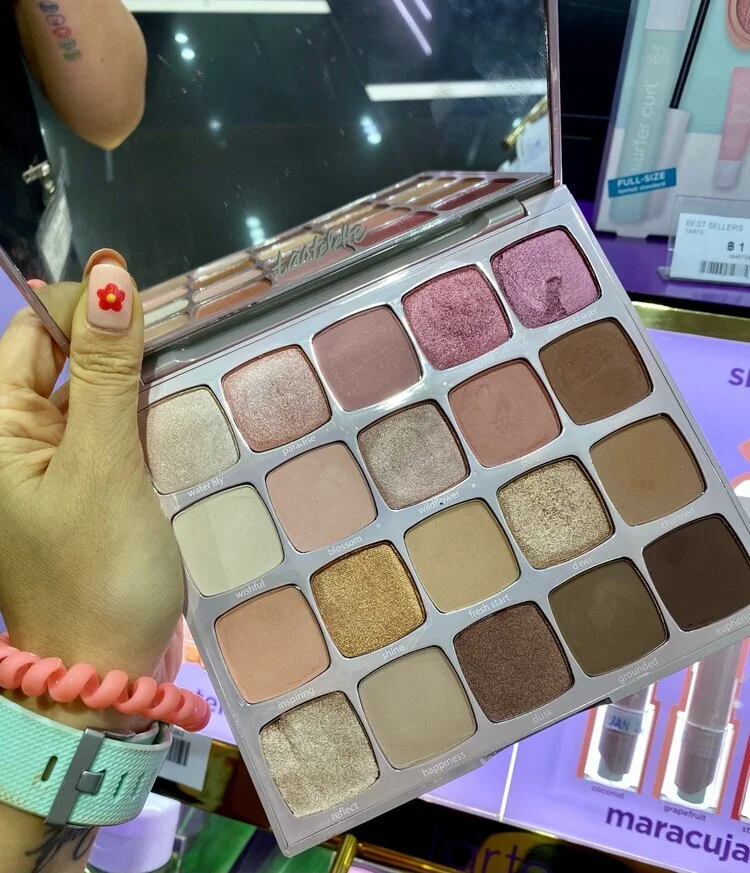 Tarte Cosmetics tartelette™ juicy Amazonian clay eyeshadow palette swatches