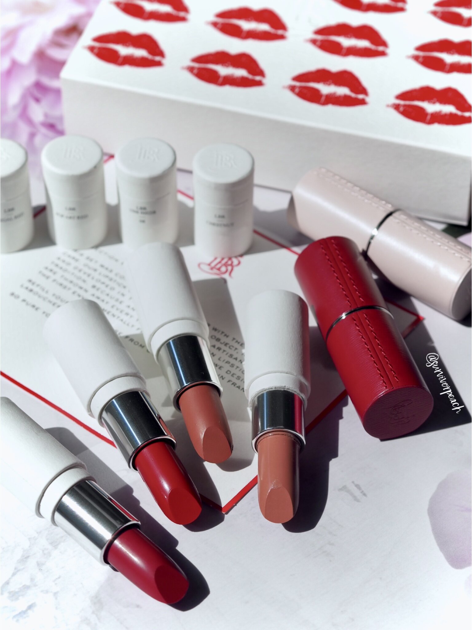 La Bouche Rouge Paris Beige Nudes, Universal Reds Lipstick Set Review &  Swatches — Survivorpeach