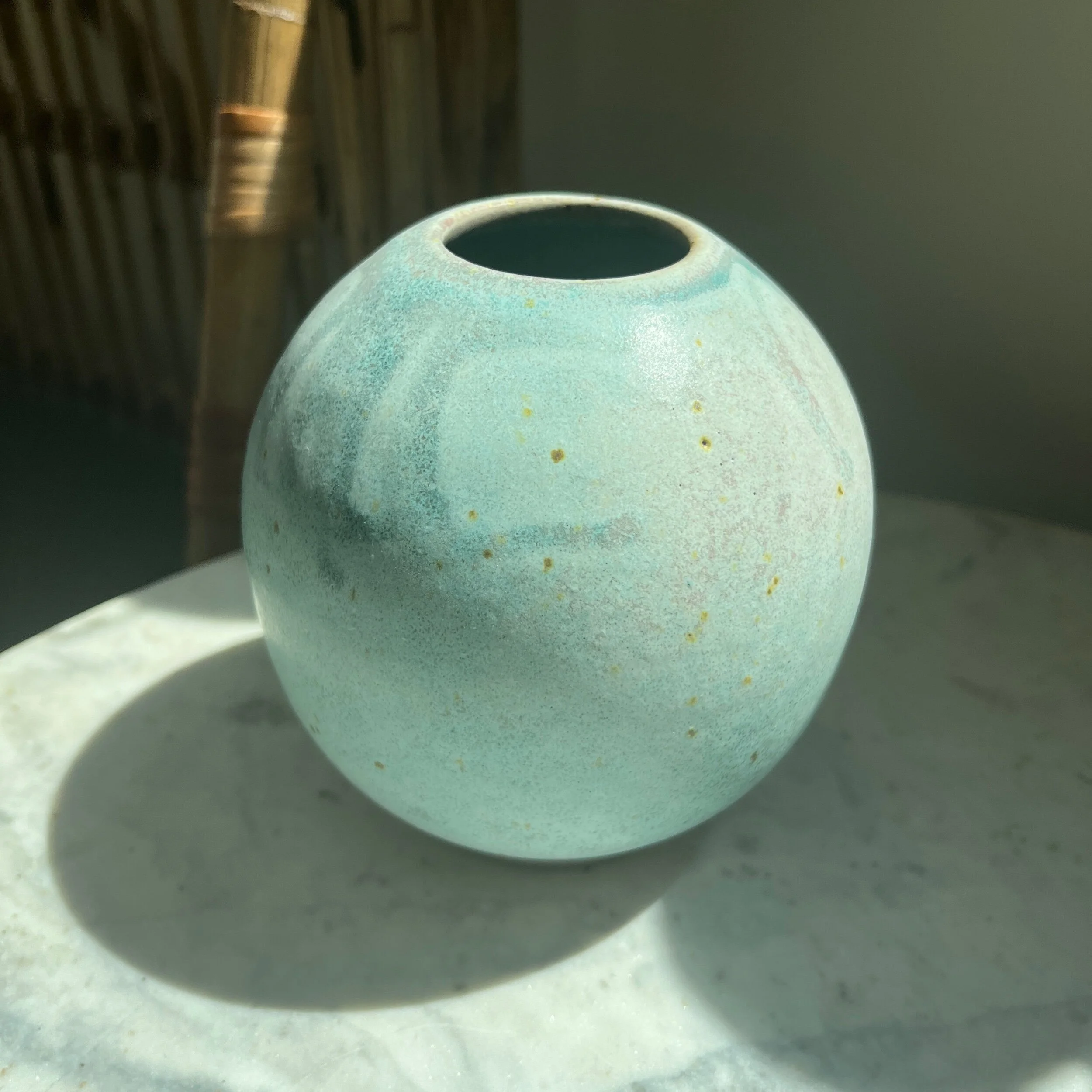 F501A3E2-1C7A-4B46-BBB9-DDB509695B01