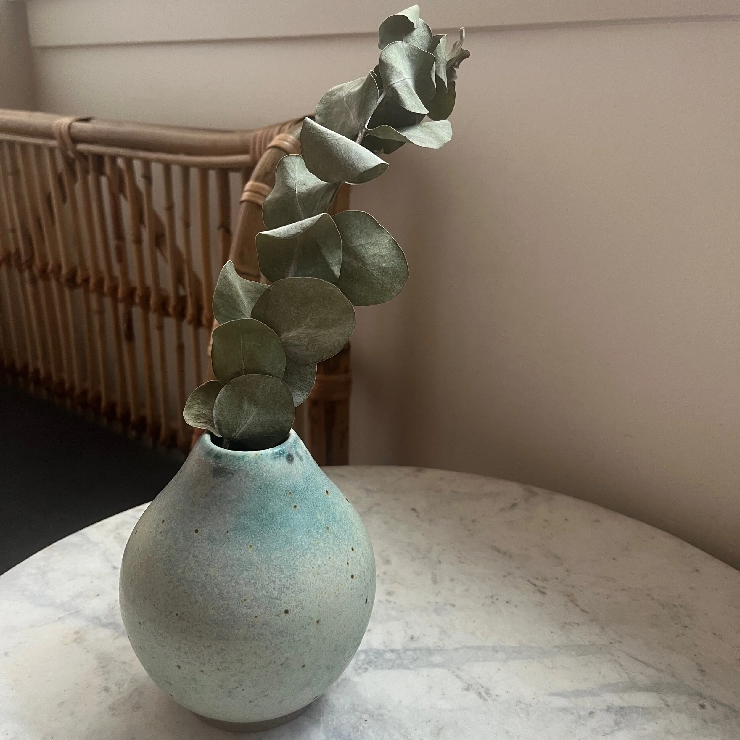 C8642E6C-0498-4511-8186-940014D3EA6E