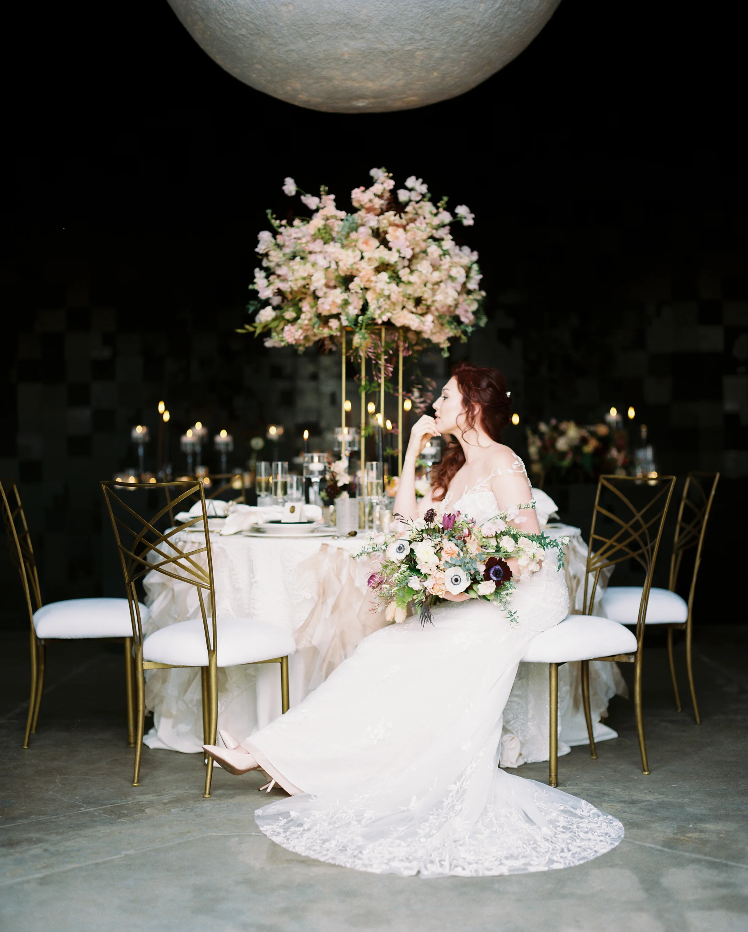 the final styled Poppy Events display at Luna Boutique . Image by Steven Dray Photography.