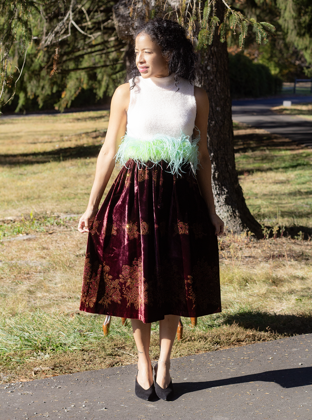 Brocade-Velvet-Parlor-Skirt-vintage-midi-skirt-Trulery-1