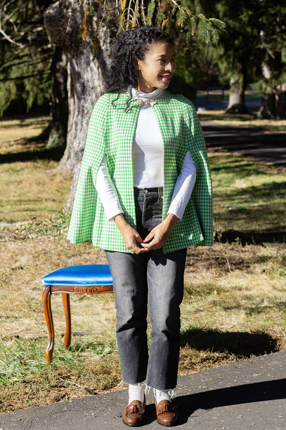 Mod-Cape-in-Green-Check-vintage-cape-Trulery-2
