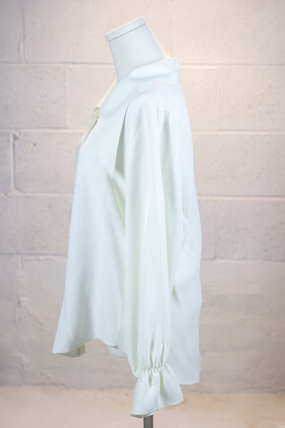 Poet-Collar-Blouse-vintage-wide-collar-white-blouse-Trulery-6