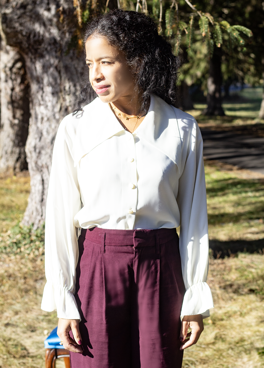 Poet-Collar-Blouse-vintage-wide-collar-white-blouse-Trulery-2