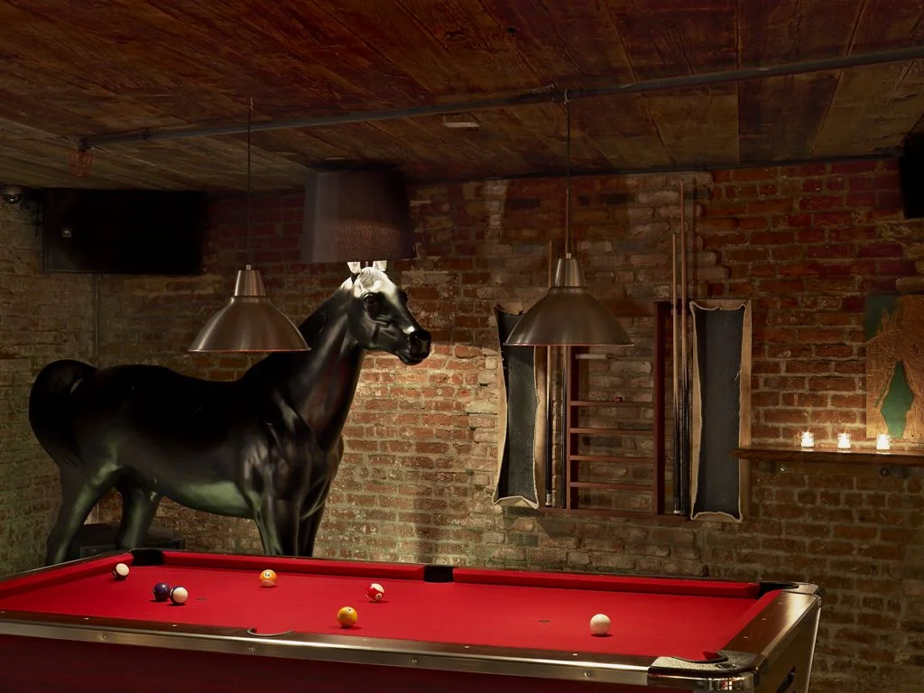 Bar 675_03.jpg