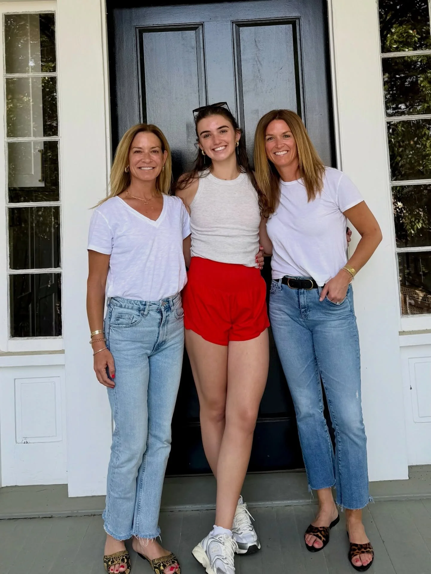 When you live on 2 different coasts but show up wearing the same thing!