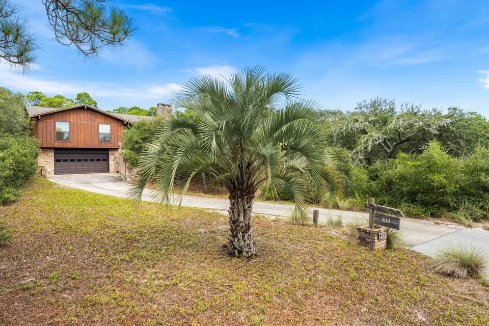 Four Mile Village - 211 Twisted Pine Trail - 5.jpg