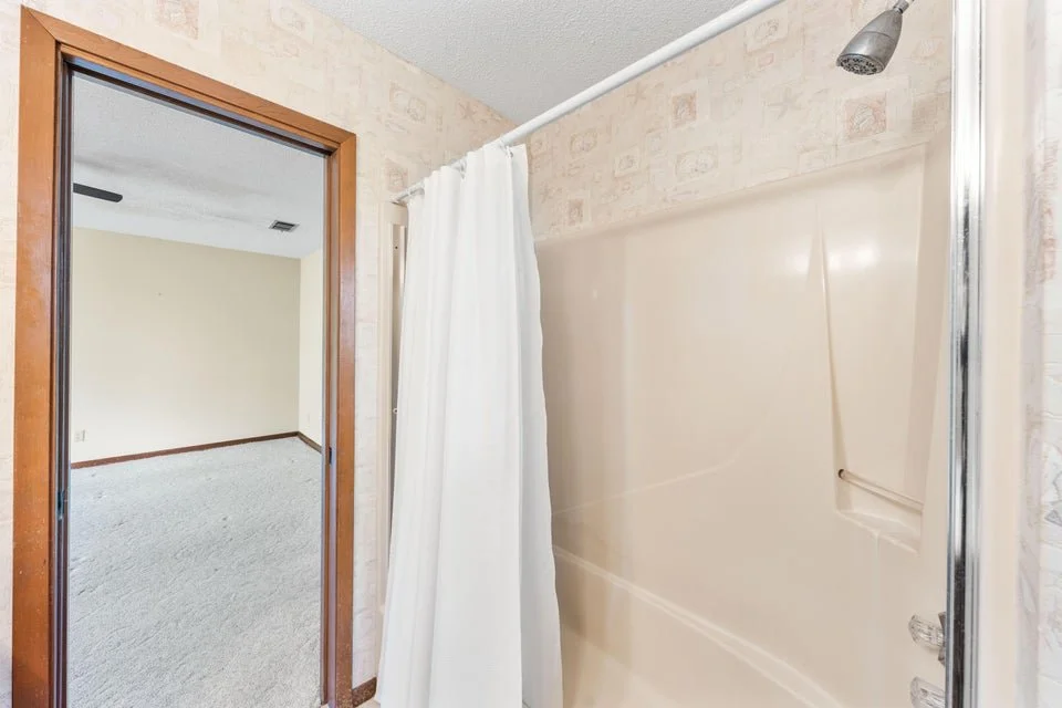 Four Mile Village - 211 Twisted Pine Trail - 26.jpg