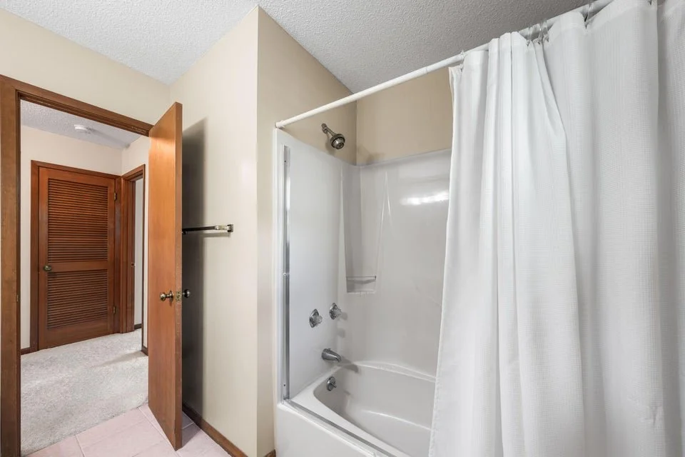 Four Mile Village - 211 Twisted Pine Trail - 30.jpg