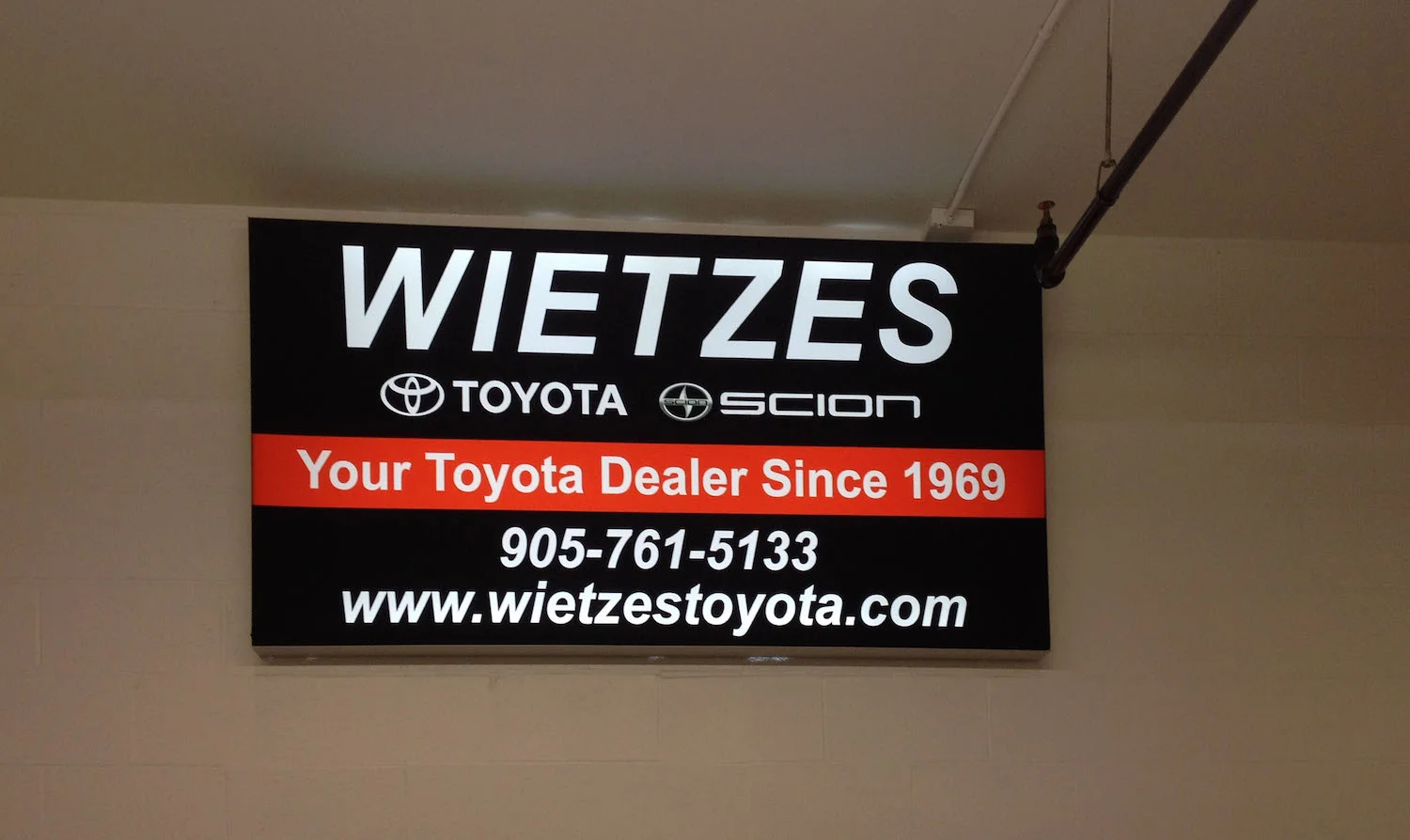 008-wall-signs.jpg