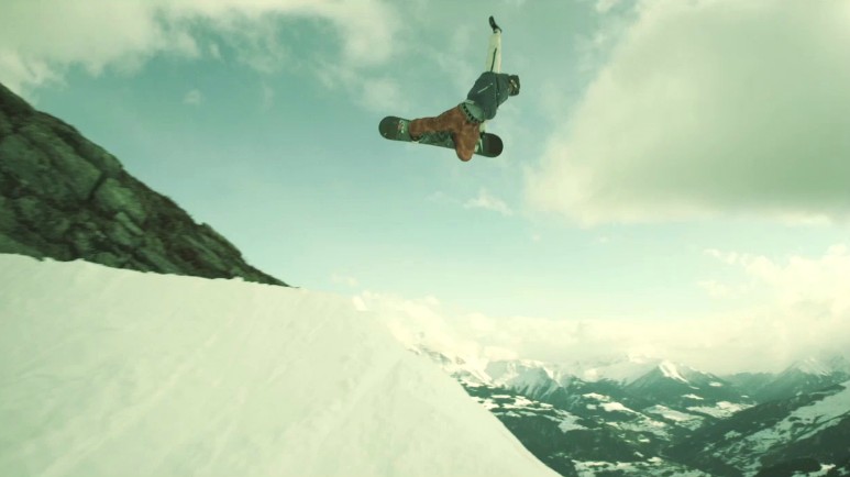 UNLIKE CITY GUIDES Avant Garde Diaries Circe Wallace & Nicolas Müller - Taking chances
Swiss native Nicolas Müller is a snowboarder best known for his sharp style and adaptability on the slopes, which have earned him the honor of Snowboarder Magazine’s “Rider of the Year” more than once. Los Angeles-based Circe Wallace has been his agent for many years, initially making a name for herself as a strong female presence in early snowboarding. Separately and together, the two have each helped bring snowboarding—once an abstract athletic concept—to the forefront of the international sports community, by pushing the boundaries of propriety and breaking into new, unconfined terrain for expression.