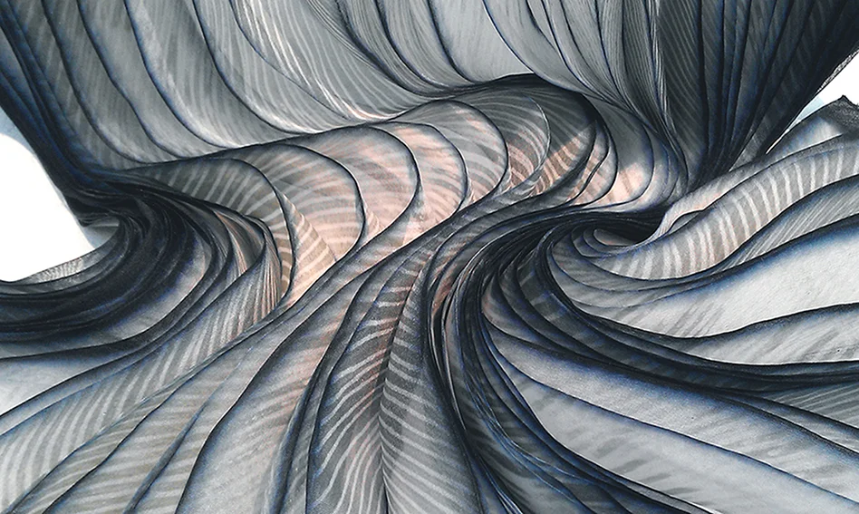 Meander detail
