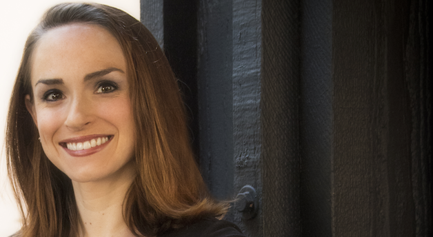 molly-papp-headshot2.png