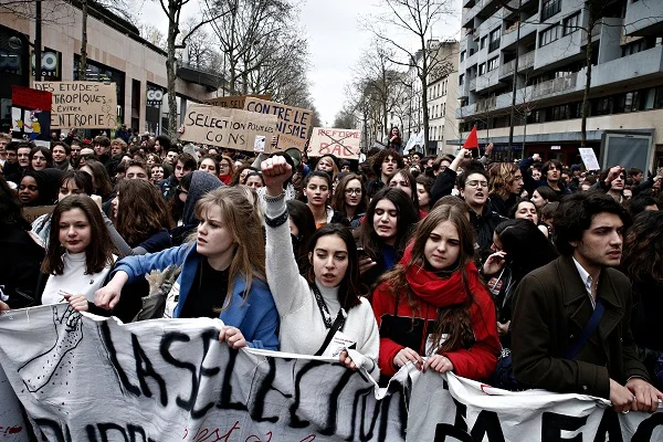 Pour dossier Mai 68.jpg