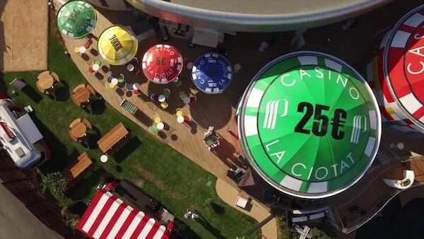 Vue aérienne du casino Partouche Pleinair de La Ciotat, ouvert en 2017