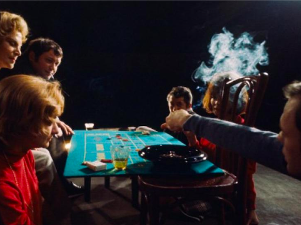 Casinos et paris sportifs : deux joueurs, deux époques