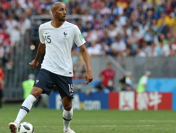Steven Nzonzi : "On me disait que je ne jouerais pas en équipe de France"