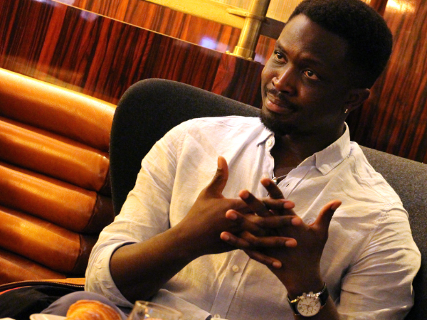 Mohamed Mbougar Sarr : "Ma relation au monde passe par ma relation aux livres"