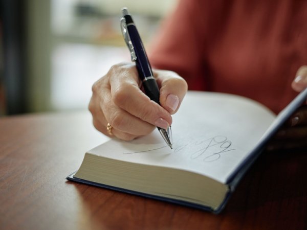 Pascale Ferroul : "La rémunération des auteurs est structurellement faible"