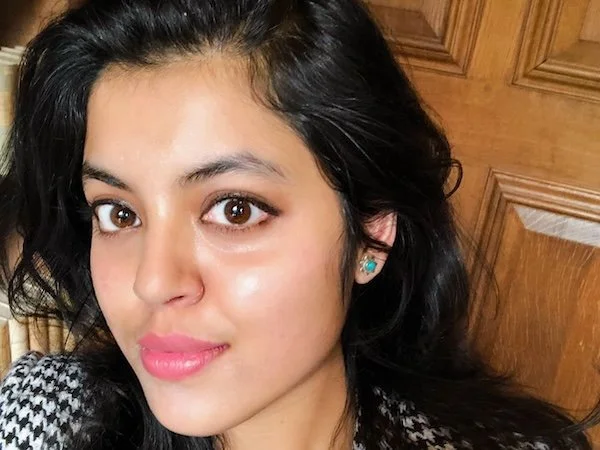 Inaya Khan, itinéraire d'une jeune docteure en histoire