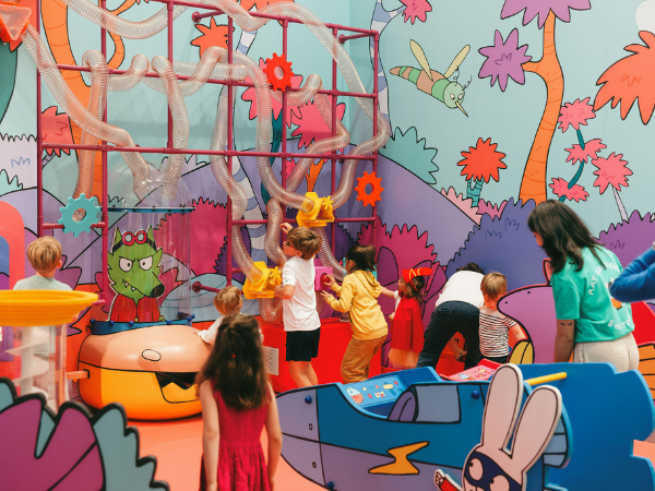 Littérature jeunesse : petits lecteurs, grands enjeux