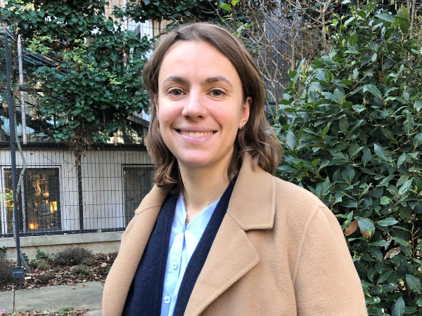 Marion Waller, au pays des cimetières parisiens