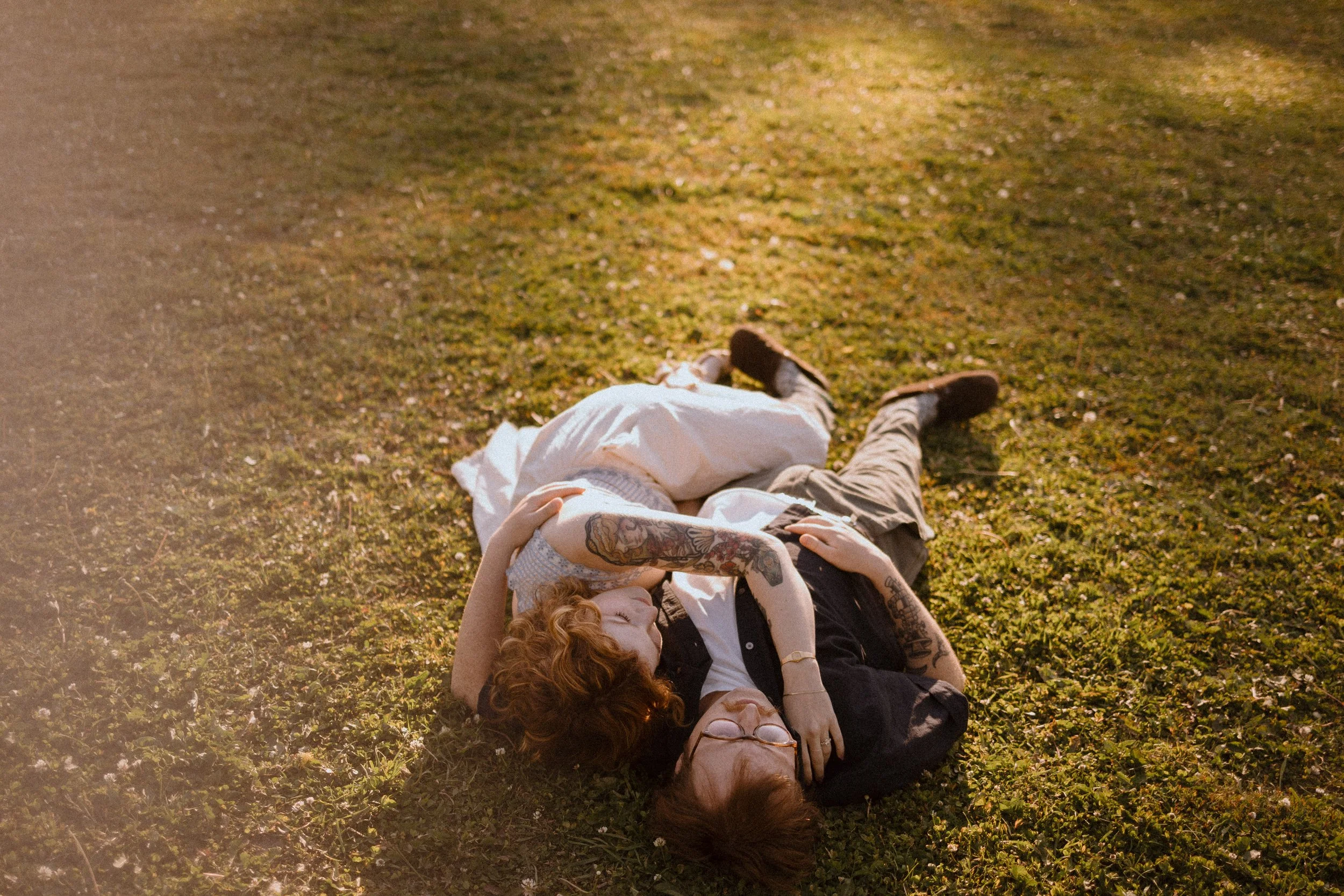 Jules + Nick //  Carefree Summer Dive Bar Engagement Session in Milwaukee
