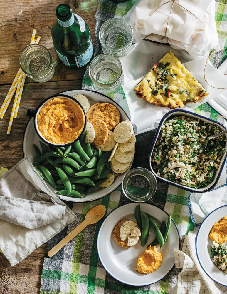Welcome Spring With a Picnic