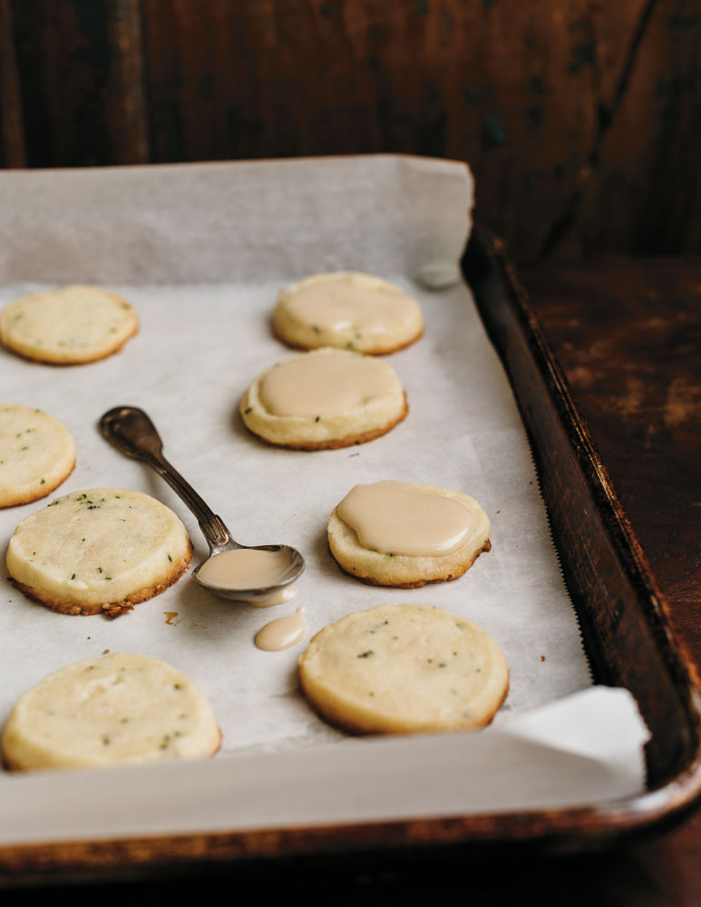 Maple Thyme Shortbread