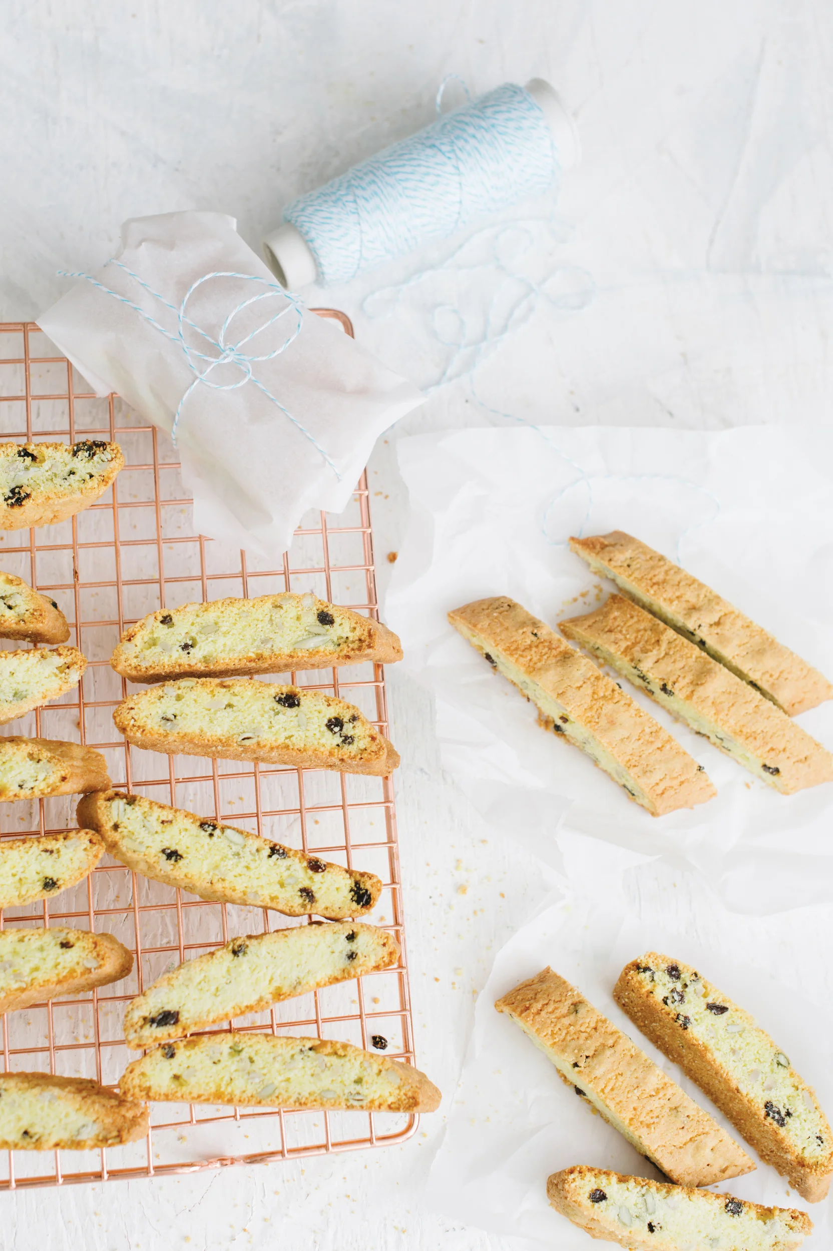 EBakes-BfastBiscotti-650_WEB.jpg