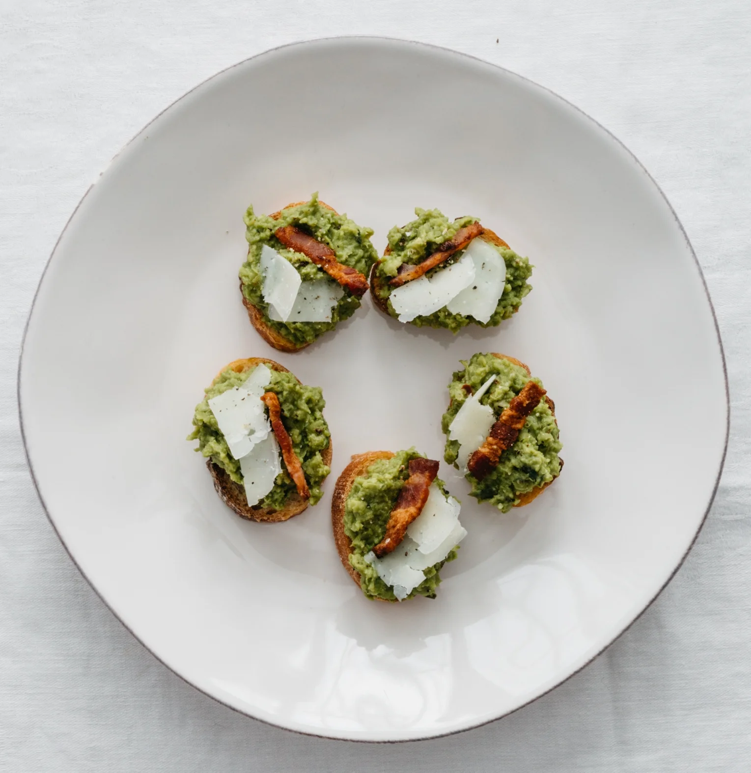 Bacon and Pea Crostini